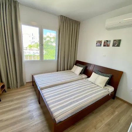 Seaside Sun Kissed House With Pool In Tourist Area Paphos