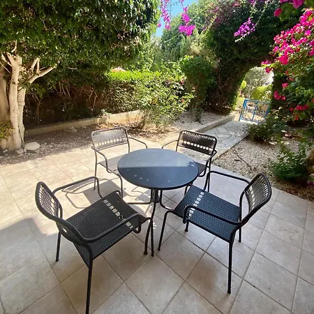 Holiday home Seaside Sun Kissed House With Pool In Tourist Area