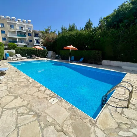 Seaside Sun Kissed House With Pool In Tourist Area * Paphos