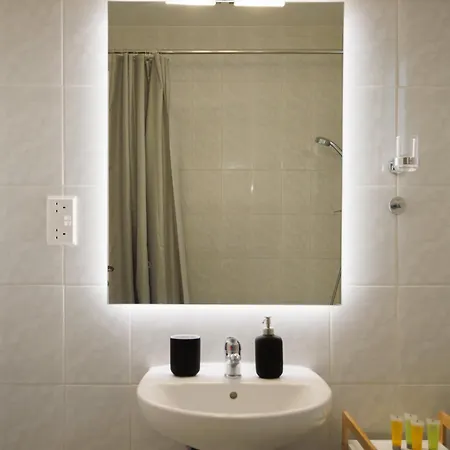 Seaside Sun Kissed House With Pool In Tourist Area Nyaraló *