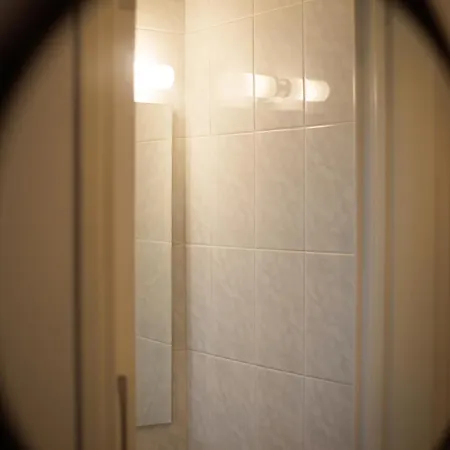 Seaside Sun Kissed House With Pool In Tourist Area Vakantiehuis *