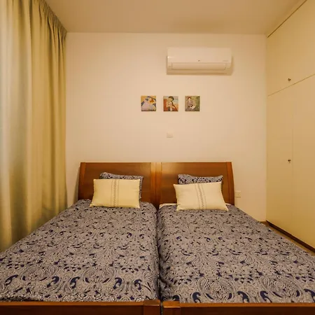 Seaside Sun Kissed House With Pool In Tourist Area Paphos