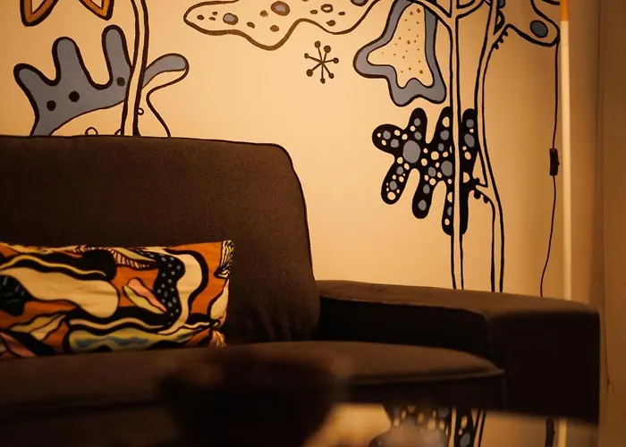 Seaside Sun Kissed House With Pool In Tourist Area بافوس