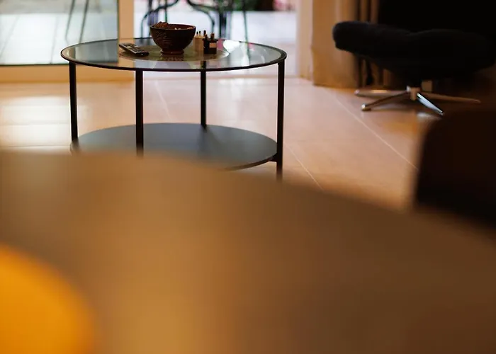 بيت للعطل Seaside Sun Kissed House With Pool In Tourist Area