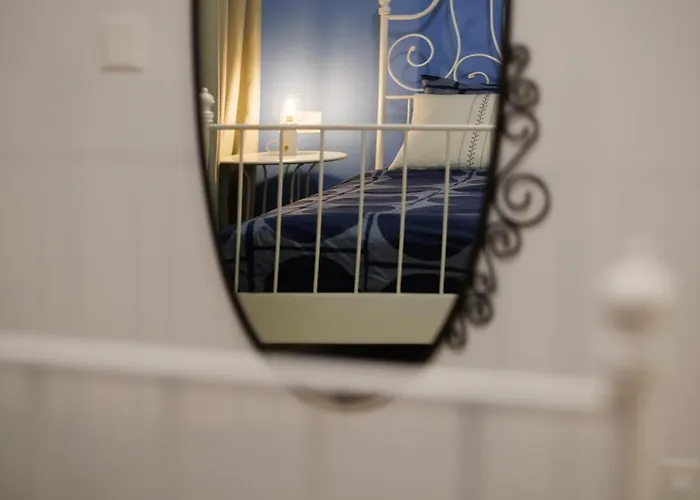 Seaside Sun Kissed House With Pool In Tourist Area بيت للعطل