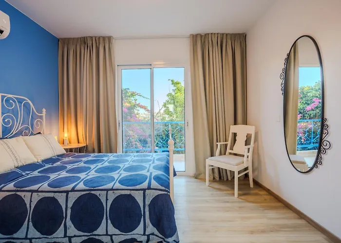 بيت للعطل Seaside Sun Kissed House With Pool In Tourist Area *