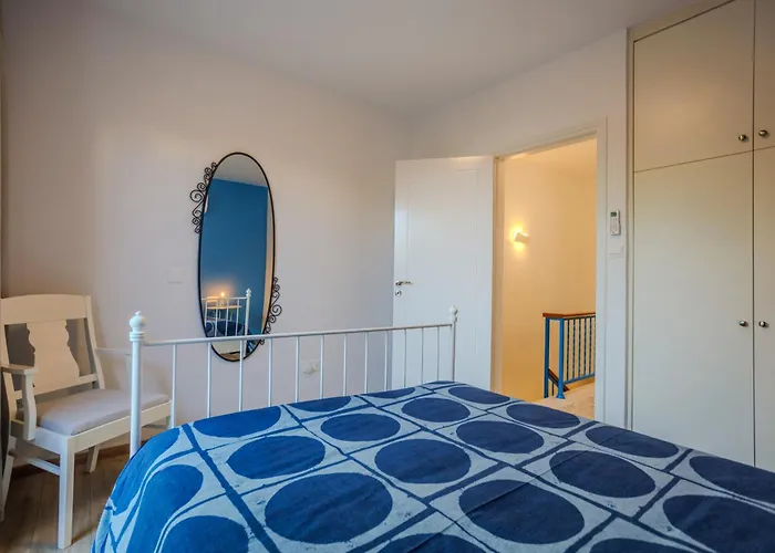 Seaside Sun Kissed House With Pool In Tourist Area بيت للعطل *