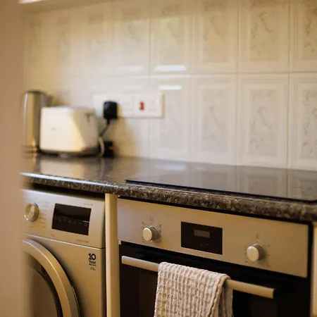 Dom wakacyjny Seaside Sun Kissed House With Pool In Tourist Area Pafos