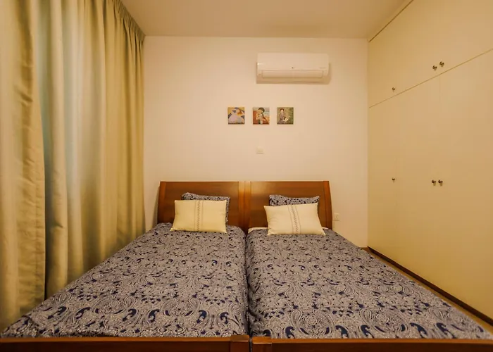 Seaside Sun Kissed House With Pool In Tourist Area Paphos